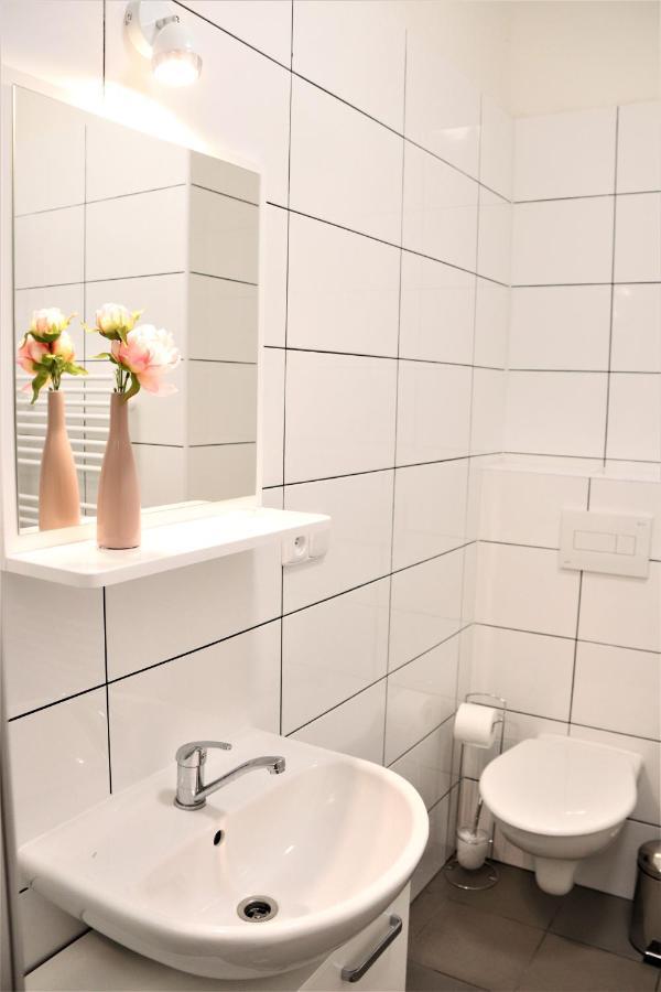 Flowers Apartments Prague Exterior photo