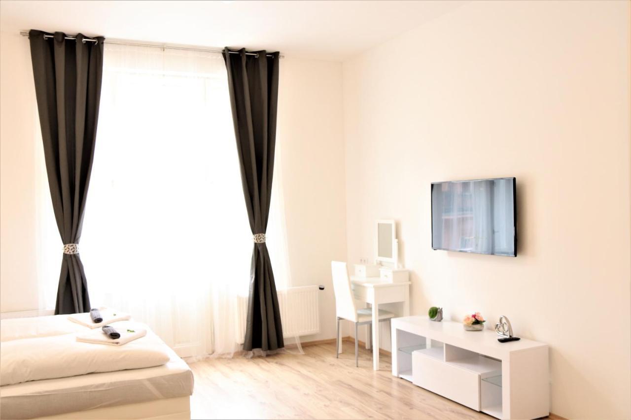 Flowers Apartments Prague Exterior photo